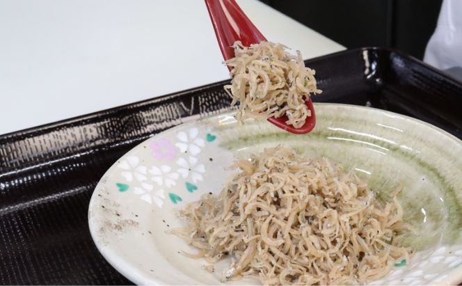 ちりめん山椒 240ｇ 120g×2パック 京都丹波 日本料理津多屋　ちりめんじゃこ　ご飯　ごはん　ふりかけ　おにぎり　山椒　京都府　南丹市