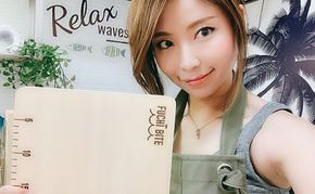 【FUCHI BITE】 スケール付き 木製まな板（ヒノキ） 木製 ヒノキ 檜 木工品 卓上 国産 キッチン用品 キッチングッズ 調理器具 日用品 日用雑貨 アウトドア キャンプ カットボード カッティングボード