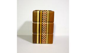 【箱根寄木細工　四角ペン立て】 142069_CW108