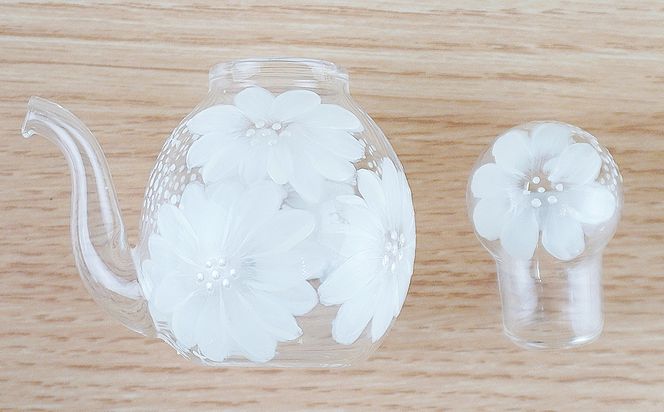 【絵付け手描き】醤油とビネガー入れ「小菊」 筒井啓子作 | 醤油入れ 醤油差し しょうゆ しょう油 酢 硝子 食器 おしゃれ 一点もの