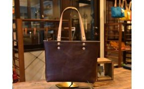 ハンドメイド　レザートートバッグ・名入れ可能【CC05W】（滋賀県　近江八幡市）