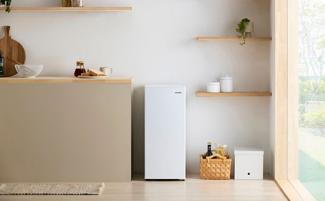 スリム冷凍庫 64L IUSN-S6A-W ホワイト 冷凍庫 小型 家庭用 アイリスオーヤマ スリム スキマックス 幅スリム 64L 霜取り不要 自動霜取り コンパクト 省スペース リビング まとめ買い 保存 セカンド冷凍庫 ストック