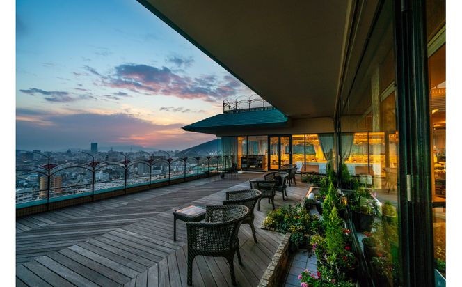 【夕凪の湯　ＨＯＴＥＬ花樹海】平休日1泊2食付 ペア宿泊券《岩露天風呂付和室》 372013_KX001