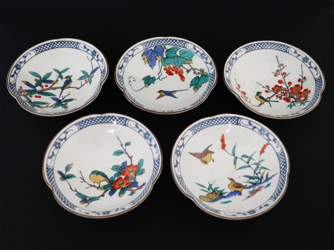 九谷焼　 4.5号小鉢揃　花鳥絵変り　a01 食器 キッチン雑貨 キッチンアイテム 雑貨 小物 お皿 小皿 食卓 テーブルコーディネート 