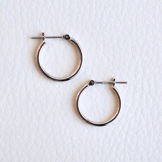 Pt900 プラチナ 地金 パイプ フープ 定番 ピアス（直径15mm) 保証書付 KO-0076 SWAD103