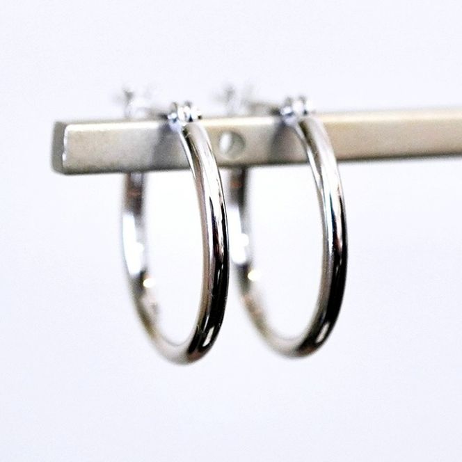 Pt900 プラチナ 地金 パイプ フープ 定番 ピアス（直径15mm) 保証書付 KO-0076 SWAD103