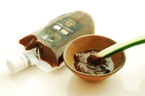 京都・喜右衛門  有機味噌たれ (300g×3）〈みそ 味噌 味噌たれ 無添加 オーガニック 白大豆 黒大豆 ごま 調味料 加工食品〉