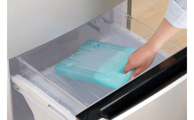 保冷剤 ＨＵＧＥＬ 氷点下保冷剤急速凍結タイプ XLサイズ 4個セット HHK-XL 氷点下  アイリスオーヤマ 長時間 長持ち 保冷材 ハード 保冷パック 保冷 冷却 業務用 アウトドア キャンプ ヒューゲル 氷点下保冷剤 急速凍結