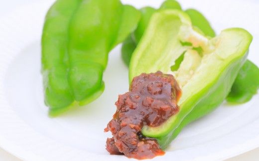 【全6回定期便】高知県産 植田ファームのこだわりピーマン 2kg〈2026年10月1日～2027年6月下旬〉 ピーマン 甘い 新鮮野菜 サラダ 野菜 おかず 詰め合わせ 絶品 お取り寄せ 美味しい 料理 おうちごはん 新鮮 高知県 土佐市【株式会社植田ファーム】[BQAT027]