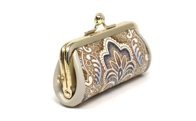 【文庫屋大関】印鑑ケース アンティークレース〈ビオラ〉【皮革工芸品】 革製品 工芸品 民芸品 牛革 小物入れ お祝い ギフト プレゼント 墨田区 東京都