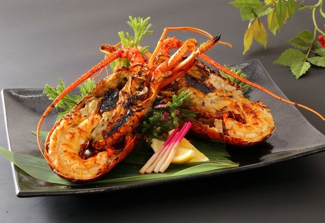 169-3-011　特大『常陸乃国いせ海老』と季節の会席付　１泊２食ペア宿泊券【 茨城県 日立市 】