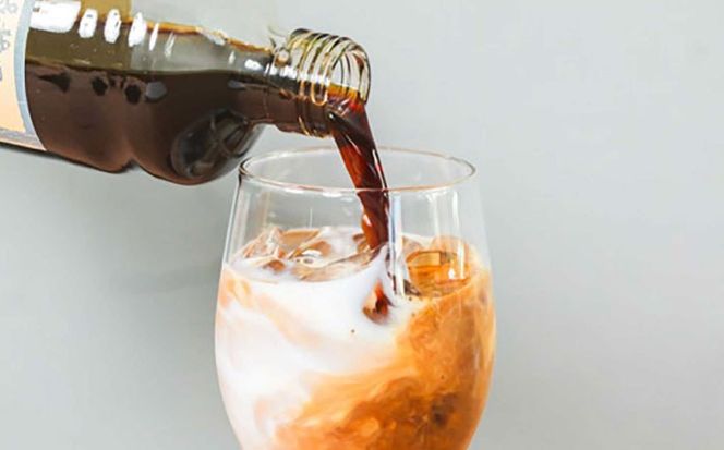 【全3回定期便】豆ポレポレのオーレのもーっと (加糖) 2本セット コーヒー 珈琲 カフェオレ カフェオレベース ギフト 沖縄市 / 豆ポレポレ[BCAW067]