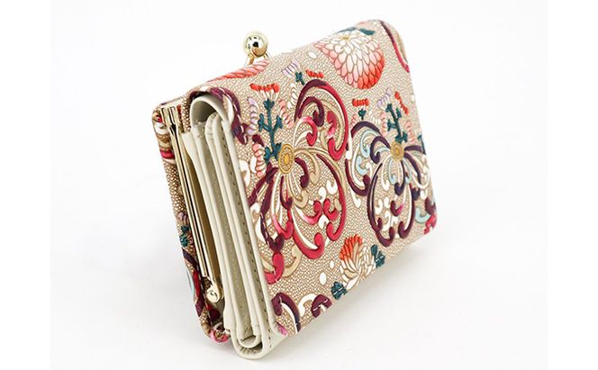 【文庫屋大関】三つ折りミニ財布　乱菊（赤紫）【皮革工芸品】 ファッション 小物 民芸品 お札 カード 小銭 手のひらサイズ コンパクト 大人かわいい 牛革 手作り 国産 