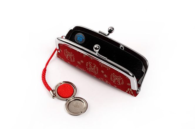 なまはげ館オリジナルデザイン印伝 印鑑入れ（赤）印鑑ケース はんこ ハンコ 鹿革 和柄|23_ogt-050101a