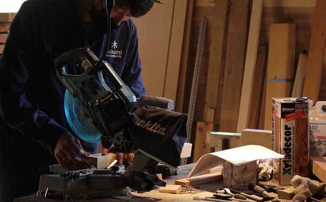 "Itsuki" 子供 椅子 チェア 背付き 木製 日本製 イス いす 子供用 キッズ 日用品 家具 インテリア ニセコ 北海道 倶知安町 Takumi Woodwork