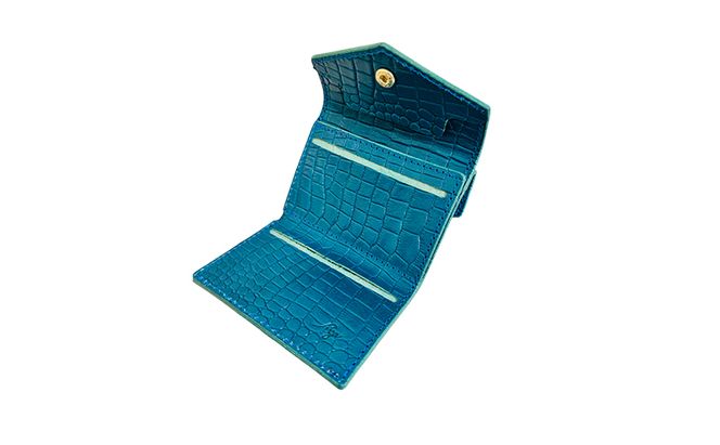 財布 手のひらサイズのレザーコンパクトウォレット ブルークロコ型押し 牛革 レザー 小銭入れ 札入れ コンパクト クロコ柄 ギフト 日用品 雑貨 日進市 愛知県