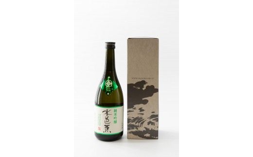 水芭蕉 純米吟醸 720ml