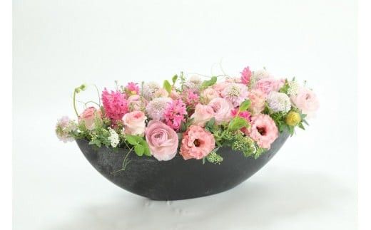 季節ごとに届く、えらべるお花　Mサイズ（4回お届け）【季節ごとに届く、えらべるお花 Mサイズ フラワーライフ 世界らん展 フラワードリームジャパンカップ フラワーアレンジメント 6種類のフラワースタイル 神奈川県 小田原市 】 142069_BN033