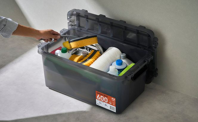 収納ボックス HUGEL SMOKE BOX SMB-600 クリアブラック アイリスオーヤマ アウトドア キャンプ 屋外 ふた付き スモークボックス クリア 中身が見える 透ける 蓋付き ベンチ 野外 防災 備蓄