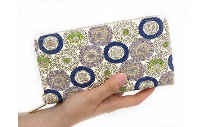 【文庫屋大関】 大容量　ぐるっとファスナーの長財布　笠菊＜水明＞【皮革工芸品】 ファッション小物 民芸品 