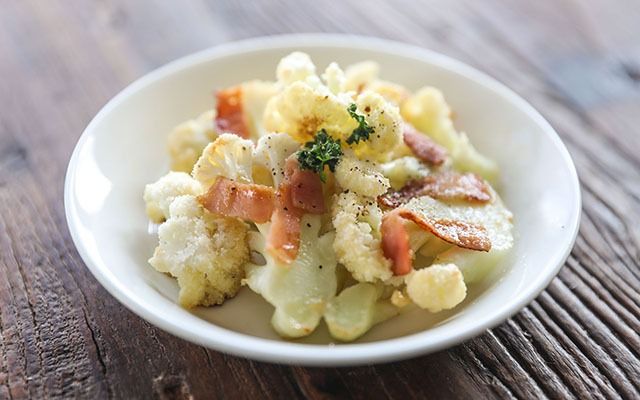 庄内発酵堂 ニンニク塩麹 160g×1個 発酵調味料 簡単 美味しい 万能調味料 国産 健康 腸活 麹 米糀 塩麹 添加物不使用