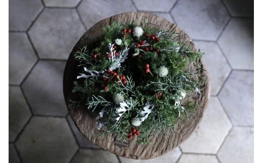 Xmas限定　クリスマスリース Φ20　　花　インテリア　クリスマス　リース　ドライフラワー　おしゃれ　玄関飾り　壁飾り　植物　暮らし　冬　季節限定　きれい　綺麗　季節 ※2025年11月下旬頃より順次発送予定