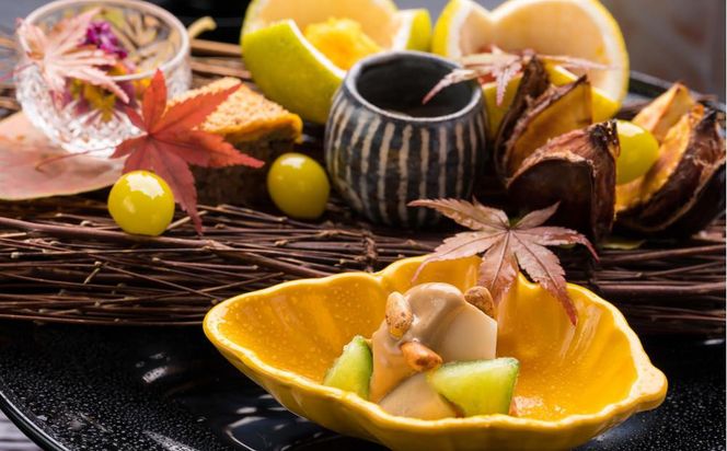 【祗園 末友】季節の懐石 ペアお食事券 ランチまたはディナー|京都 料亭 人気店 食事券[ 懐石 料亭 京料理 ランチ ディナー 食事券 2人 美食 グルメ 人気 おすすめ 記念 お祝い 旅行 観光 食事 ふるさと納税 ] 261009_A-LA054