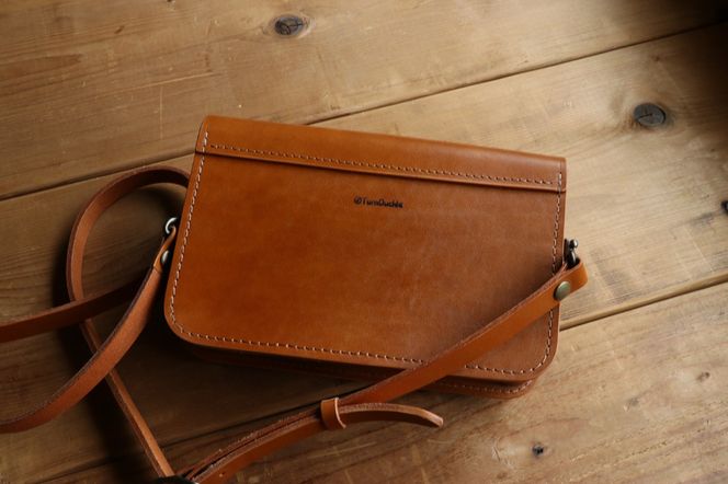 【ブラウン】ＳＢ-01ショルダーバッグ  	Z131