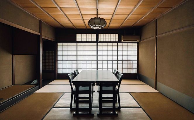 【するがや祇園下里】重要文化財の家屋でお茶とお菓子を楽しめるペアチケット｜京都 体験 人気 スイーツ カフェチケット ［ 祇園 老舗 体験 見学 旅行 和菓子 スイーツ お茶屋 カフェ 人気 おすすめ おいしい ギフト プレゼント グルメ お取り寄せ 通販 送料無料 ふるさと納税 ］ 261009_B-UR09