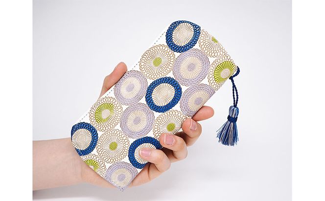 メガネケース 笠菊 水明 文庫屋大関 メガネ ケース メガネ入れ 大人 かわいい 本革 牛革 革 皮革 軽量 スリム コンパクト 収納 工芸品 工芸 雑貨 花柄 花 和柄 和 日本製 民芸品 ファッション小物 東京 墨田区