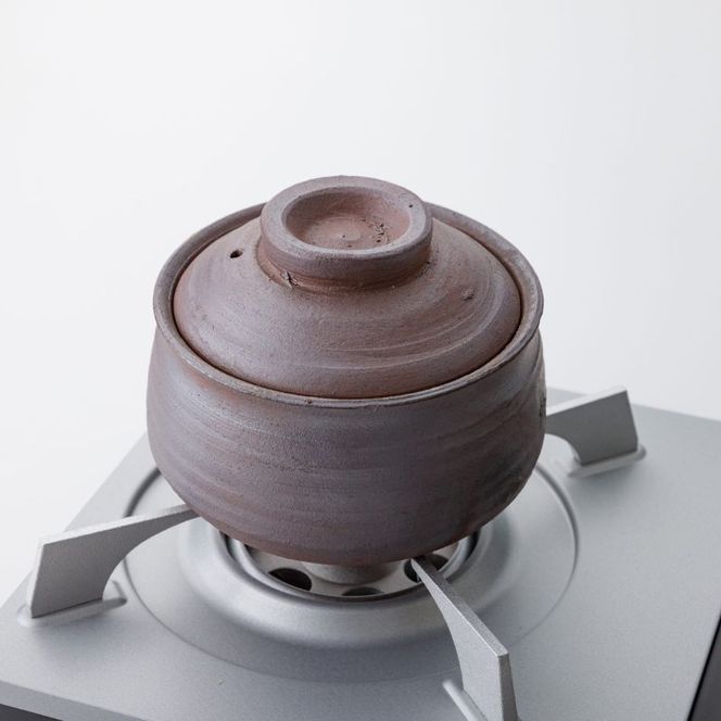 ルビーレッド　耐火性備前焼2合どんぶり（レンジ専用・食洗機可）