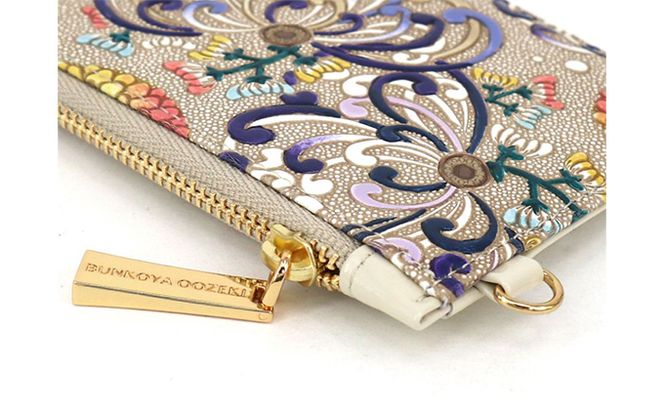 【文庫屋大関】すっきりカードケース　乱菊＜青紫＞【皮革工芸品】 ファッション小物 雑貨 フラグメントケース 小銭入れ付き 収納 スマート 日本製 