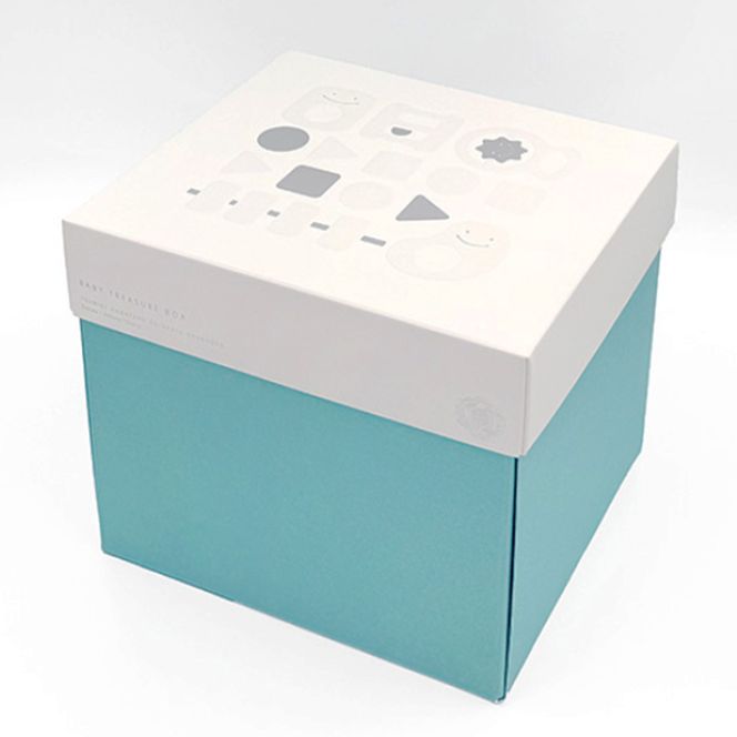 YKS018　山のくじら舎 赤ちゃんの宝石箱(箱入)おつきさま 木製 玩具 セット つみ木 歯固め コロコロ ギフト 包装 ラッピング プレゼント 贈り物 贈答 出産祝い 誕生日祝い のし 熨斗対応 高知県産