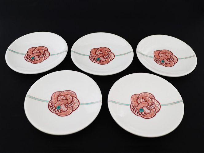 九谷焼　4号皿揃　赤絵水引文 （5枚セット）a01 食器 キッチン雑貨 キッチンアイテム 雑貨 小物 お皿 丸皿 食卓 テーブルコーディネート 普段使い 贈り物 