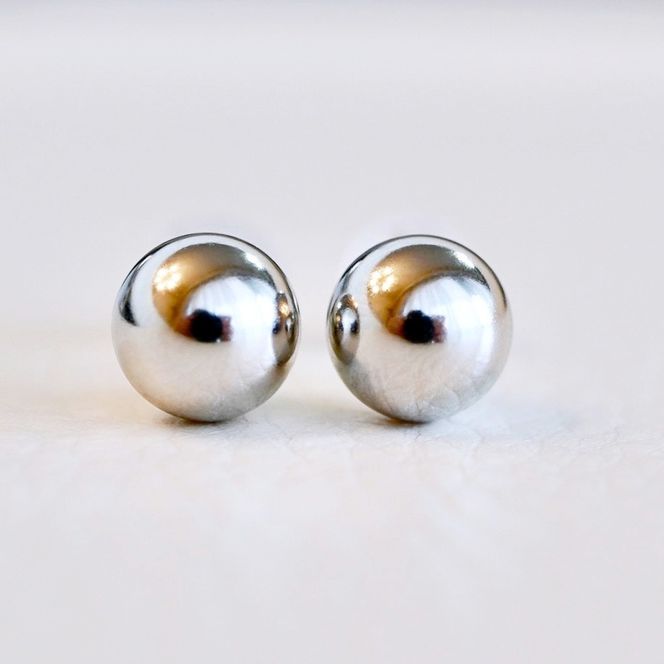 【ジュエリー】Pt900 プラチナ  地金 シンプル ボール ピアス (7mm) 保証書付 KO-0033 242-011-a