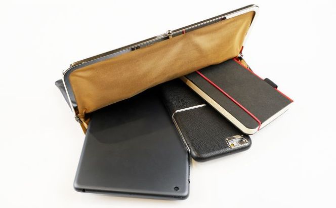 財布 バッグ TOKYO GA-MA テトラカード入れ＋B5クラッチセット 黒 ブラック  クラッチ 革 牛革 革製品 皮革製品 小物 ファッション 伝統工芸 ガマグチ カード お札 ノート タブレット 