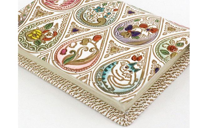 箱まち 小銭入れ 花と猫ミックス 文庫屋大関 コインケース 財布 ミニ財布 手のひらサイズ 小さい財布 小さい レディース 本革 牛革 革 パスケース カード 収納 工芸品 雑貨 かわいい 花 猫 グッズ 日本製 東京