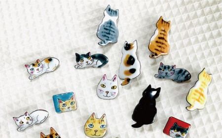 七宝焼き 後猫 ブローチ 糸島市 / のび工房【いとしまごころ】 ブローチ アクセサリー[ADZ009] 猫 ねこ ネコ 七宝焼 ぷっくり かわいい ブローチ アクセサリー