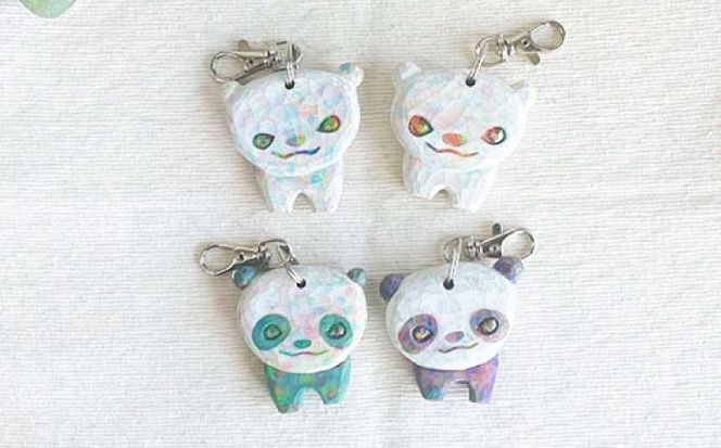 動物のキーホルダー 1点 手彫り しろくま ぱんだ 糸島市 / しろくも工房【いとしまごころ】[AEO014]
