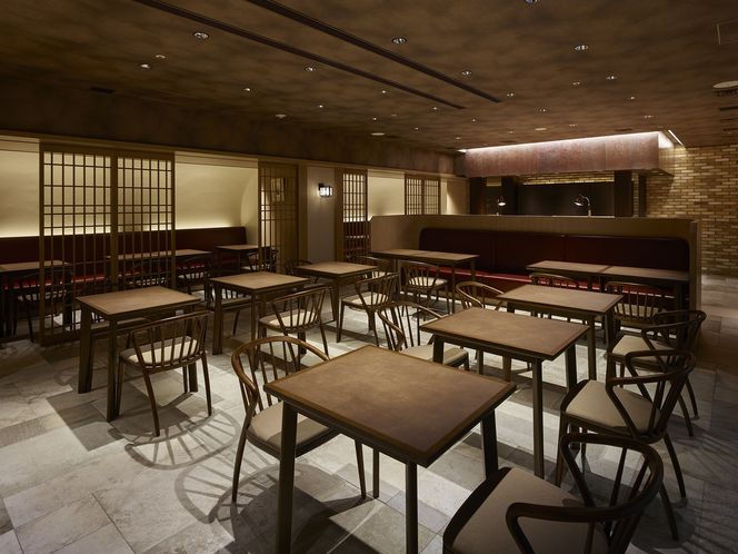 【ホテル ザ セレスティン京都祇園】１泊朝食付ペア宿泊券《スーペリアツイン》｜東山 清水 有名観光地 人気ホテル［ 祇園 清水寺 花見小路 好立地 ホテル 宿泊券 2名 ミシュラン ラグジュアリー 大浴場癒し 人気 おすすめ 宿泊 旅行 観光 ふるさと納税 ］ 261009_A-LA121