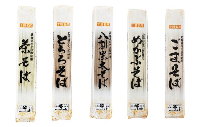 北海道産小麦 5種の味そば180g×5（各1）［小田壱］【 そば 蕎麦 ソバ 乾麺 大容量 訳あり 食べ比べ 長期保存 二八そば とろろ めかぶ 茶そば ごまそば  風味豊かな 家庭用 年越し 贈答用 北海道 十勝 幕別 】