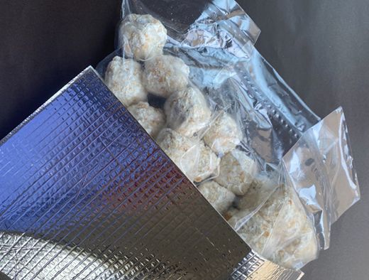 近江牛ボールメンチカツ（17ｇ×26個）【AB102W】