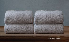 G3483 【TVで紹介！】おぅ！え～やん バスタオル（グレー）4枚【泉州タオル 国産 吸水 普段使い 無地 シンプル 日用品 家族 ファミリー】 