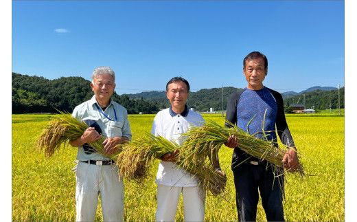 龍谷大学と共同開発／2026年産　京丹後産生物多様性米コシヒカリ「ゲンゴロウ郷の米」10kg箱入　CM00008