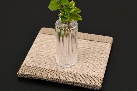 ミニたたみ2枚セット『銀白(みどり)』『灰桜』 【和紙表 撥水加工 変色しづらい 職人 本格派 やすらぎ 国産 手作り 卓上 おしゃれ マウスパッド 小物】(H075106)