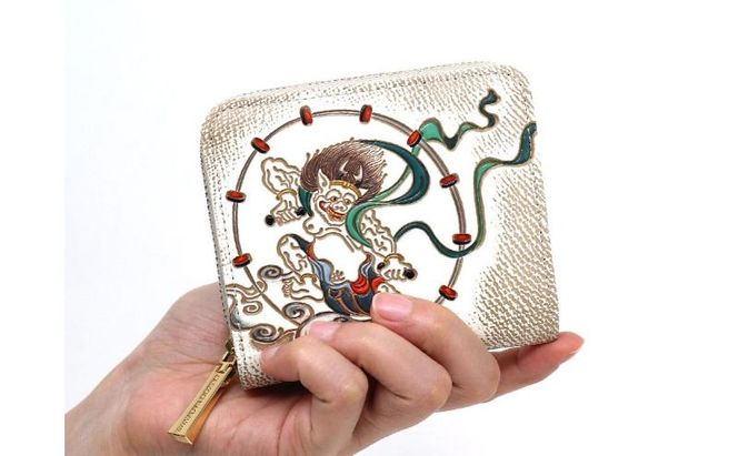 【文庫屋大関】二つ折りファスナーミニ財布 風神雷神【皮革工芸品】財布 二つ折り 小物 お札 カード 小銭 コンパクト 牛革 手作り 日本製 墨田区 東京都