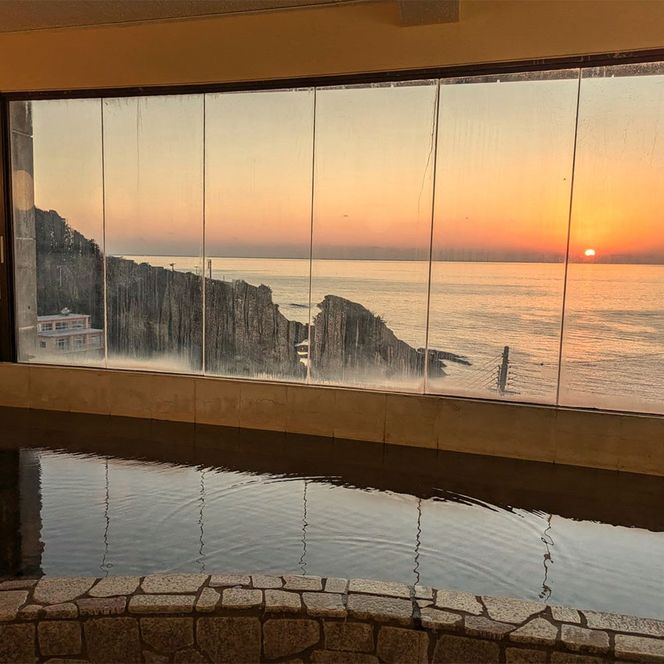 南紀白浜椿温泉  湯治のできる宿 しらさぎ 宿泊割引券 3000円相当 304018_EK10