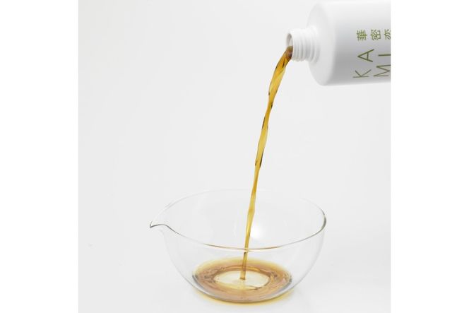華密恋 薬用入浴剤 6ヶ月 定期便 (初回400ml 2回目以降350mL) 総計6本 [SouGo 長野県 池田町 48110890] カミツレン カミツレ 入浴剤 液体 ボトル 詰め替え つめかえ用 限定