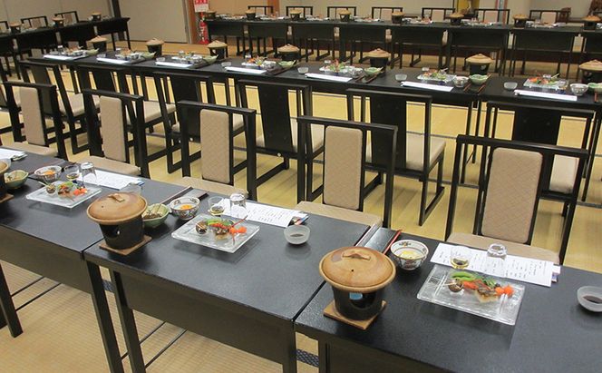 尾張温泉郷湯元館 感謝券 3000円 チケット 旅行 観光 料理自慢 温泉自慢 商品券 会席料理 かけ流し 天然温泉 癒し お出かけ 休日 休息 