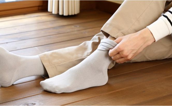 《絹生活研究所》内側シルク靴下2足セット（メンズM) ファッション小物 ファッション 服 衣類 男性 くつ下 